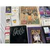 Image 5 : Sports Memorabilia Lot