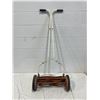 Image 1 : Vintage push lawn mower