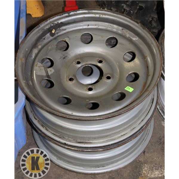 PAIR OF STEEL 5 BOLT RIMS
