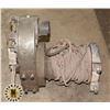 Image 1 : AS IS - HEAVY DUTY WINCH