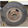 Image 1 : LT2215/85R16 WITH 8 BOLT 1 TON RIM