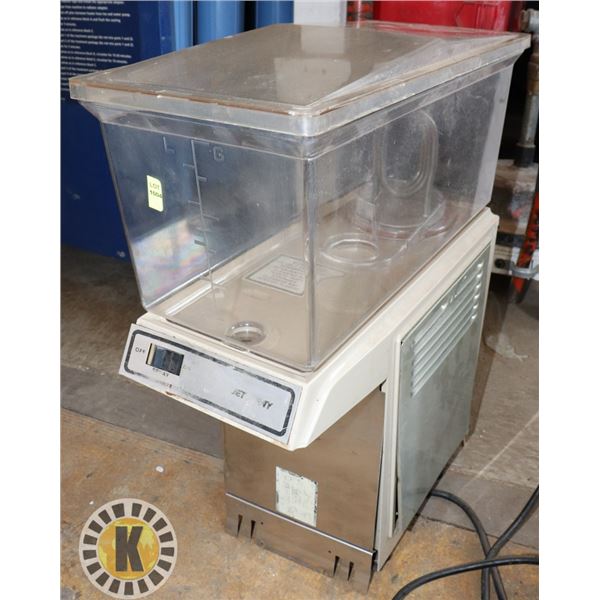 COMMERCIAL JUICE DISPENSER MACHINE