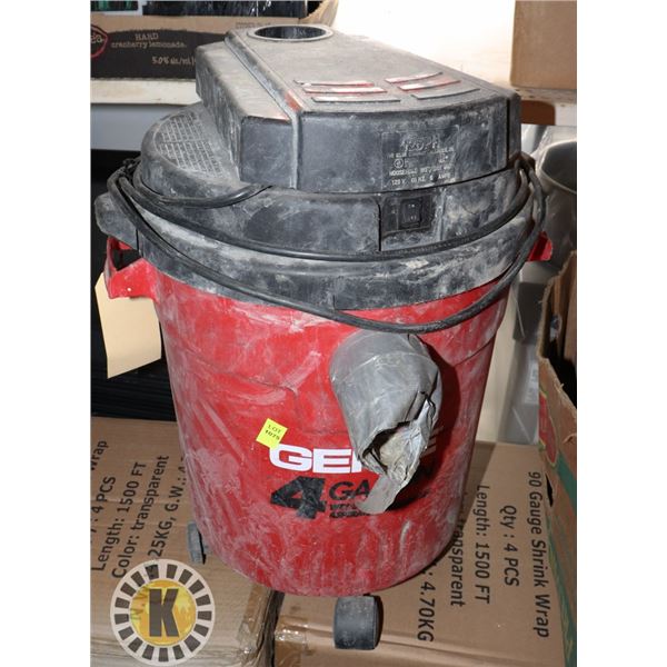 4 GALLON WET/DRY VAC
