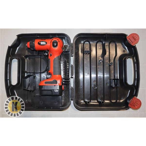 BLACK & DECKER 12V SWIVEL DRILL /W