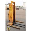 Image 1 : LIFT-RITE 2000LB CAPACITY ELECTRIC LIFT