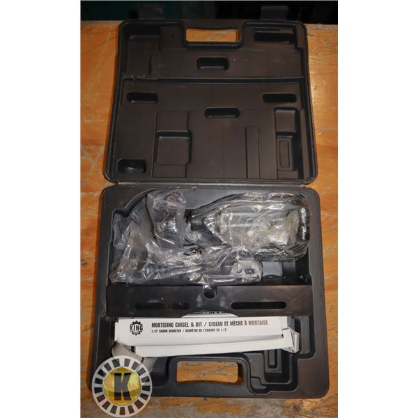 KING CANADA TOOL BOX