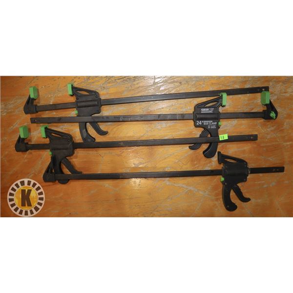 LOT OF 4 CLAMPS/ SPREADERS