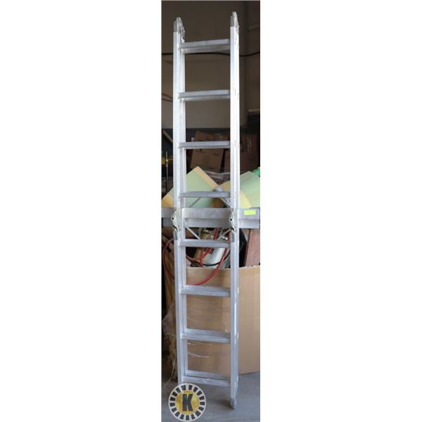 FOLDING LADDER