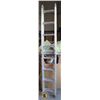 Image 1 : FOLDING LADDER