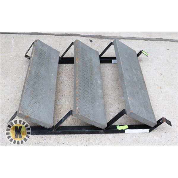 PEAK STAIR RISER MODEL 2453 - 3 STEPS