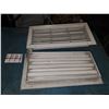 Image 1 : SideWall Grill Air Cover 17"1/2 x 7"3/4 (inside the wall / Interieur du mur)