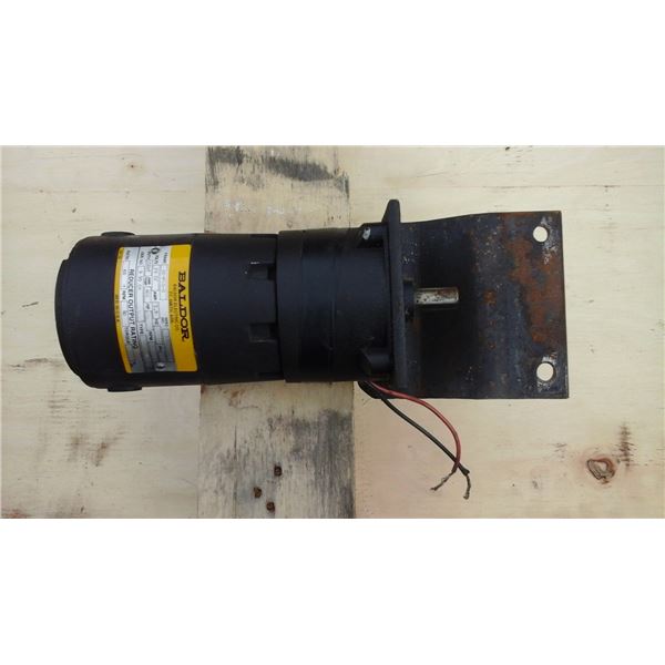 Moteur DC 24 volt avec reduction