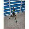 Image 1 : Tripod