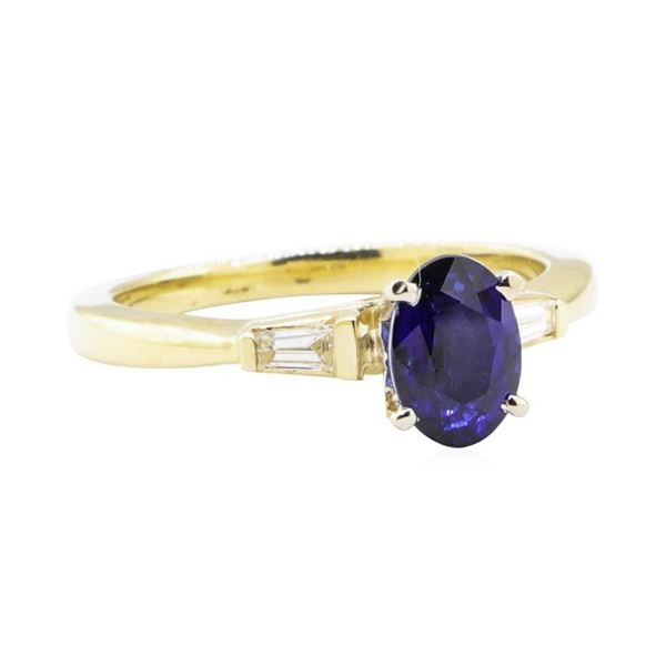 1.22 ctw Sapphire and Diamond Ring - 14KT Yellow Gold
