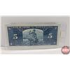 Image 2 : Canada $5 Bill 1937 (Gordon/Towers WC0941602) (See Pics for Signatures/Serial Numbers)