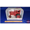 Image 1 : International 1566 Tractor "Special Edition July 1991" (Scale: 1/16)