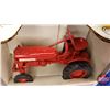 Image 5 : McCormick Farmall Cub Tractor 1956-1958 (Scale: 1/16)