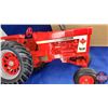 Image 2 : IH International 766 Tractor "27th Ontario Toy Show August 26th, 2012" (Scale 1/16)