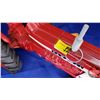 Image 5 : IH McCormick Farmall "806" Tractor (Scale 1/16)