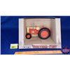 Image 1 : CASE 600  "Tractors of the Past"  (Scale 1/16)