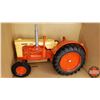 Image 5 : CASE 600  "Tractors of the Past"  (Scale 1/16)