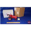 Image 1 : International Farmall 756 "9th Ontario 1994 Toy Show & Auction" (Scale: 1/16)