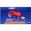 Image 2 : International Farmall 1456  "23rd Ontario Toy Show Aug. 24, 2008" (Scale: 1/16)
