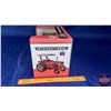 Image 4 : International Farmall 856 Exclusive Edition  "15th Ontario Toy Show Aug. 27, 2000"  (Scale: 1/16)