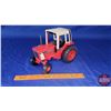 Image 1 : International 986 Tractor (Scale: 1/16)