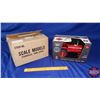 Image 6 : International Farmall 656 Exclusive Edition  "13th Ontario Toy Show Aug. 30, 1998"  (Scale: 1/16)