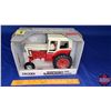 Image 1 : International 1066 Farmall "5 Millionth Tractor" Special Edition  (Scale: 1/16)