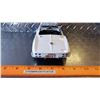 Image 4 : American Muscle 1967 Corvette L-71  "25th Year Anniversary"   (Scale 1/18)