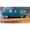 Image 3 : Road Tough Chevrolet Nomad 1957  (Scale 1/18)
