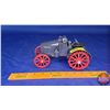 Image 2 : International 8-16 Kerosene Steel Wheel Tractor  (Scale 1/16)