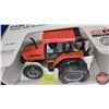 Image 5 : CASE International 5140 Tractor w/ MFD  (Special Edition 1990) (Scale 1/32)