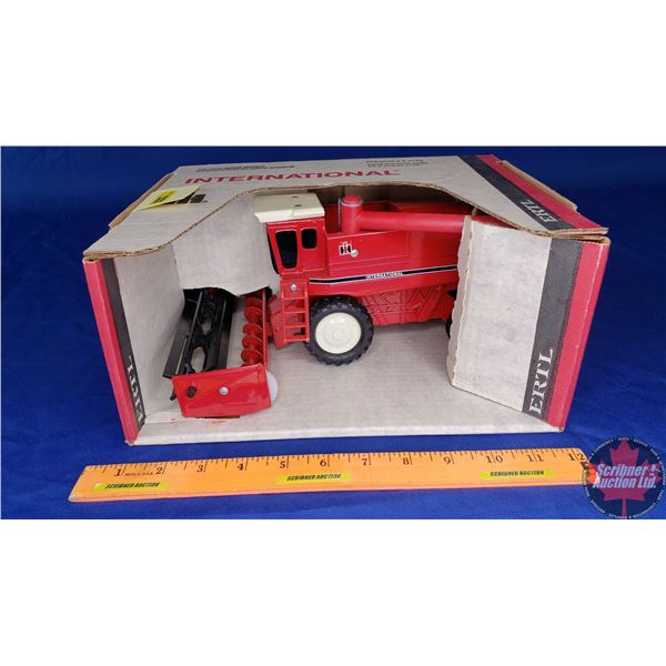 International Axial Flow Combine (Scale 1/32)