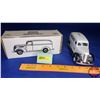 Image 2 : Locking Coin Bank w/Key : 1938 Panel Truck Bank - Limited Edition Servicegard Dealer Award(White) (S