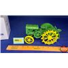 Image 2 : John Deere Model "D" Tractor 1923-1993 : "Two Cylinder Exp VIII 1998" (Special Exhibitor Award)