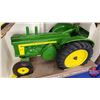 Image 5 : John Deere 1956 Model 820 Diesel (Scale: 1/16)