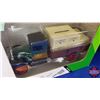 Image 5 : Locking Coin Bank w/Key - John Deere 1931 Hawkeye Crate Delivery Truck (Scale: 1/34)