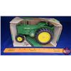 Image 1 : John Deere Model 1949/1954 Model R : Collectors Edition Series II (Scale: 1/16)
