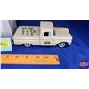 Image 3 : Collector Bank - Limited Edition Dealer Award: 1960 GMC Pickup "John Deere Pressure Washers"
