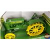 Image 5 : John Deere "BO" Tractor on Steel (Scale: 1/16)