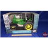 Image 1 : John Deere Model A (Scale: 1/8)