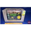 Image 1 : John Deere Model 4020 & Accessories "Restoration Tractor" (Dirty Version) (Scale: 1/16)