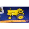 Image 2 : John Deere Industrial 720 Diesel Standard Tractor : Two-Cylinder Club (Scale: 1/16)