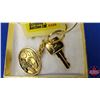 Image 2 : John Deere Gold Key Keychain & Gold Key (Was only available to John Deere customers that purchased a