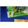 Image 7 : John Deere 6910 Forage Harvester and John Deere 4WD Tractor (Scale 1/64)
