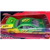 Image 5 : Racing Champions : John Deere Race Car 1997 Premier Edition Diecast Bank (Scale: 1/24)