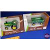 Image 2 : John Deere Tractors & Implements : 4010 / 630LP / Manure Spreader / Flare Box Wagon (Scale: 1/43) (4